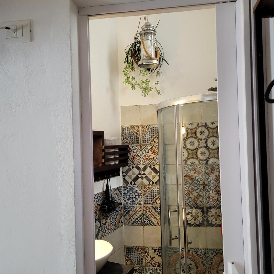 "Da Nina" Hotel Lascari Kültér fotó