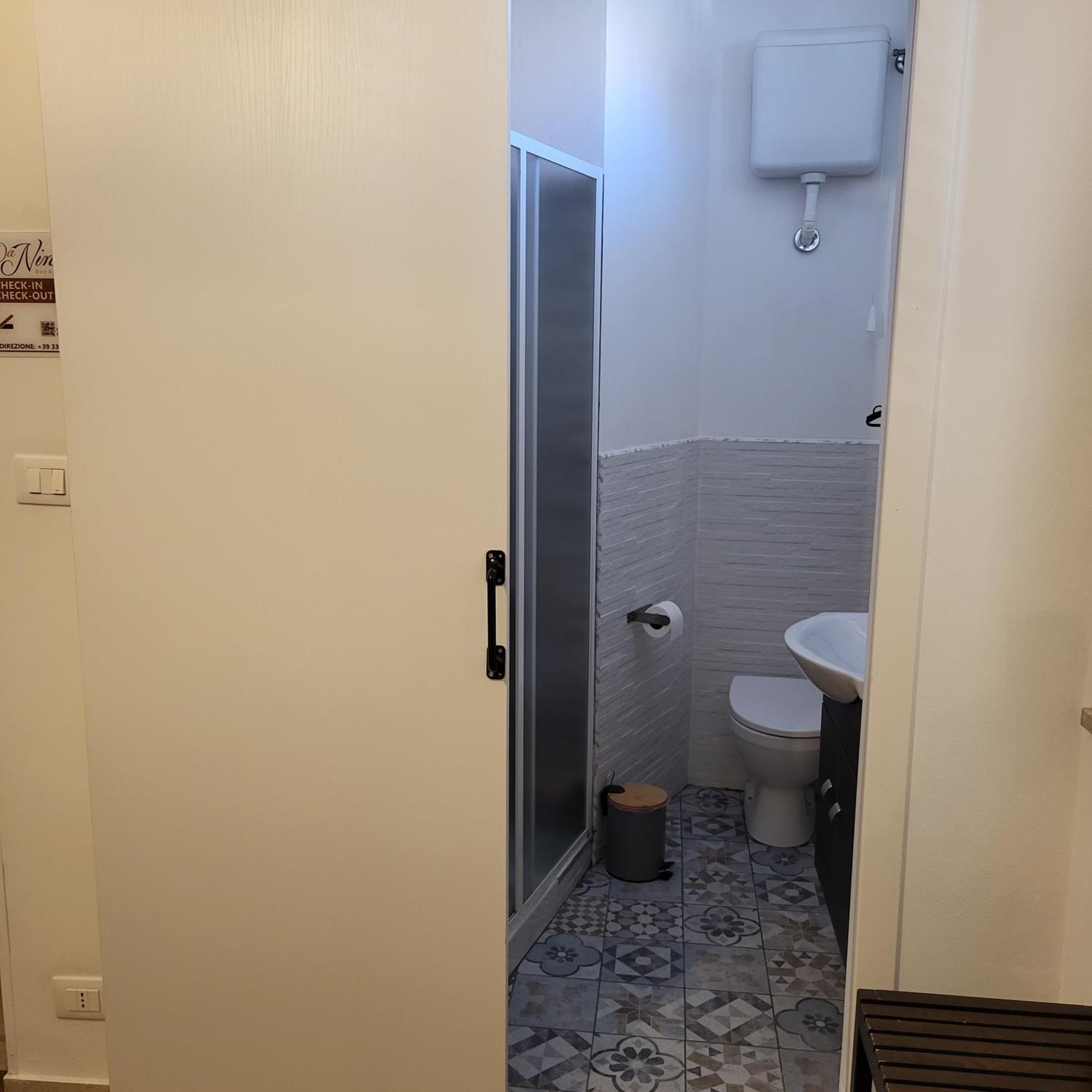 "Da Nina" Hotel Lascari Szoba fotó
