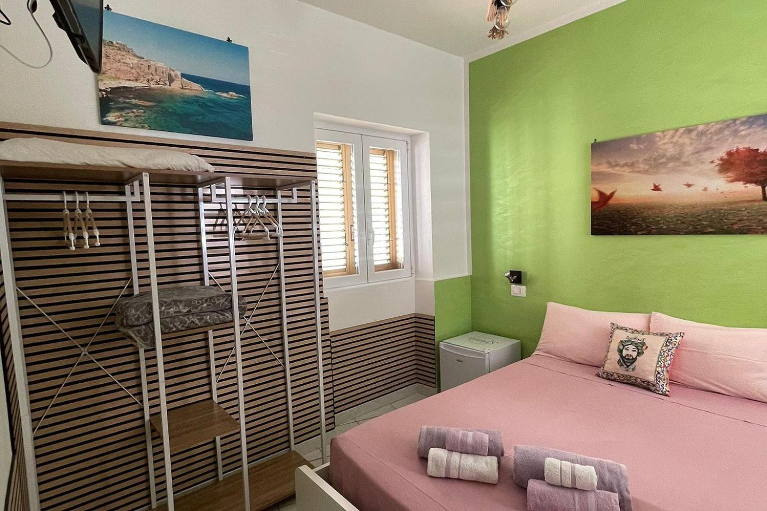 "Da Nina" Hotel Lascari Kültér fotó